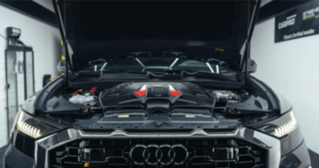 Steenis Detailing Motorruimte schoonmaken en poetsen